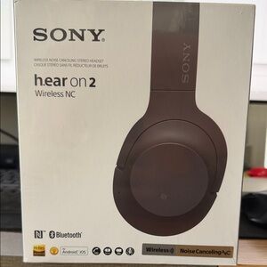 NWT - Sony h.ear on 2 Wireless Noise Canceling Headphones